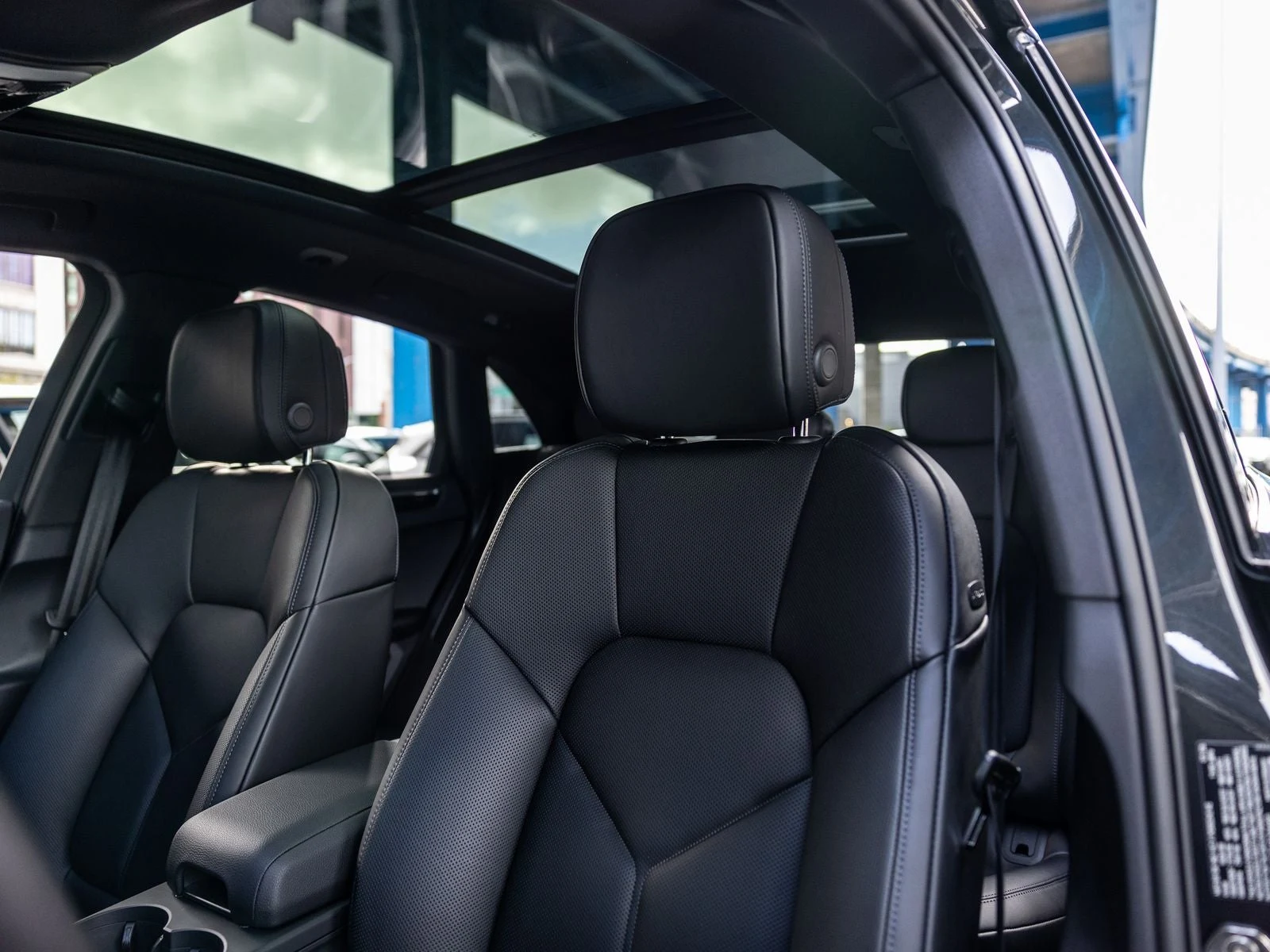 2026 Porsche Macan (95B), 5/20