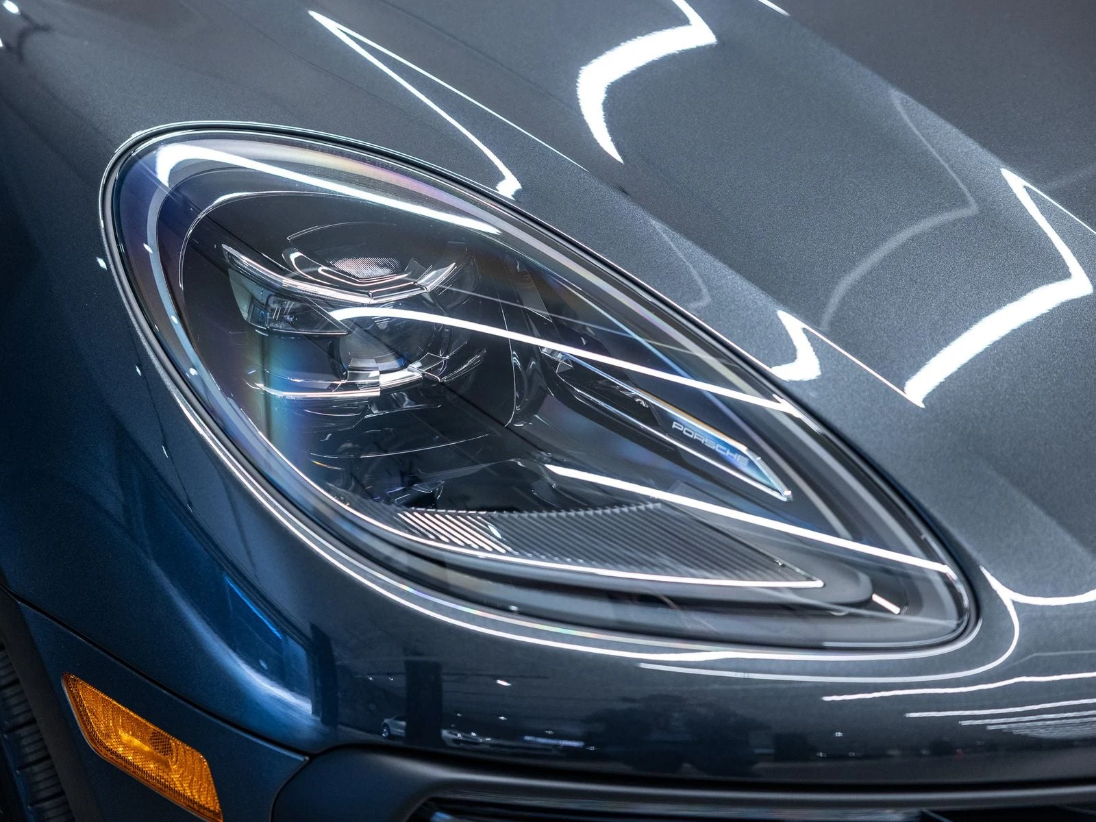 2026 Porsche Macan (95B), 12/20
