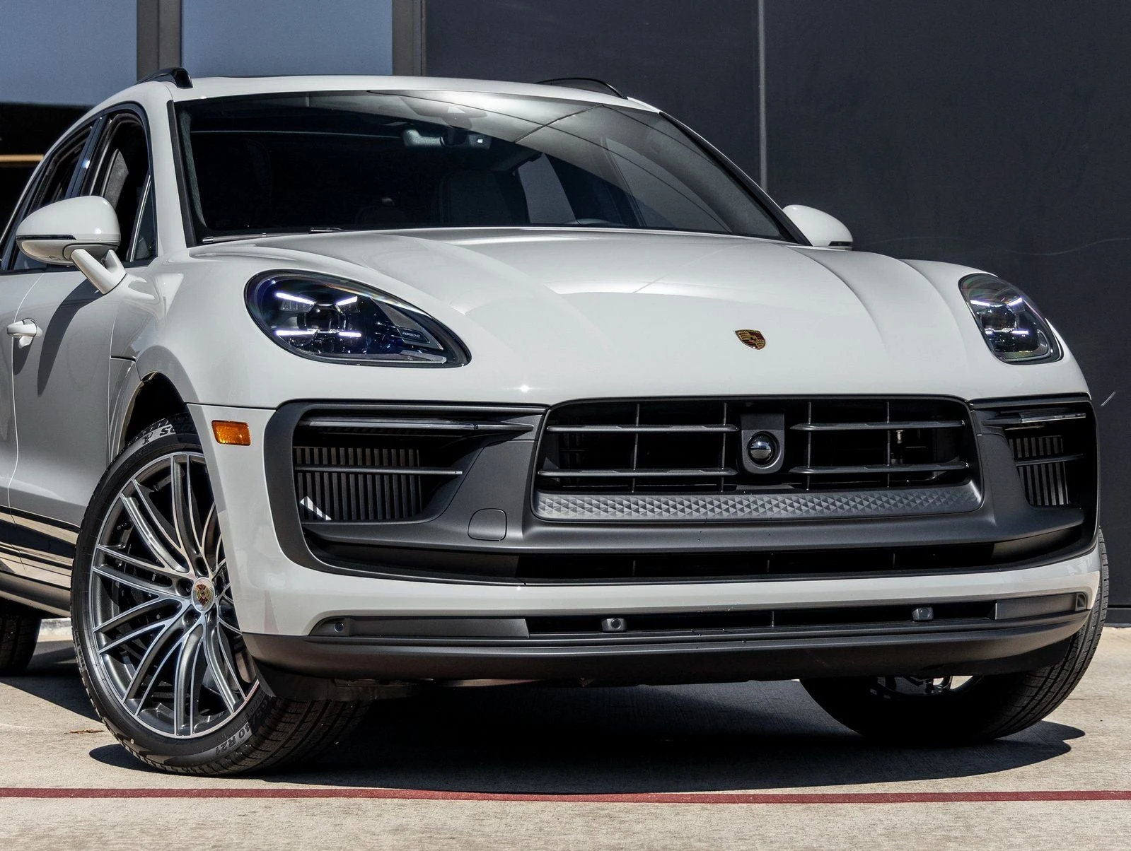 2026 Porsche Macan GTS (95B), 9/20