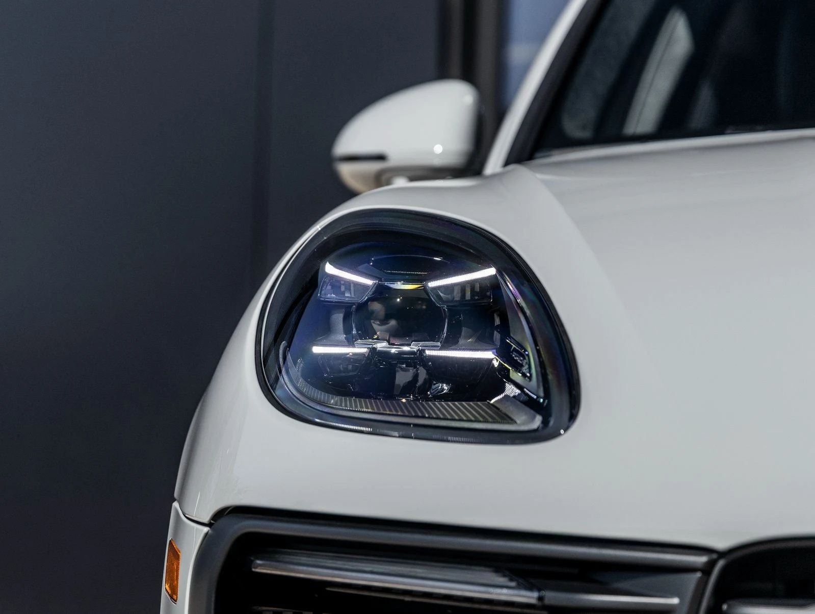 2026 Porsche Macan GTS (95B), 17/20