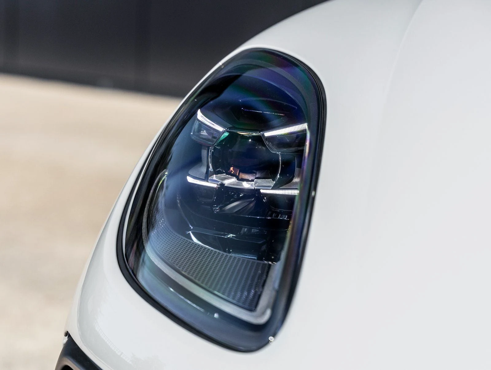 2026 Porsche Macan GTS (95B), 18/20