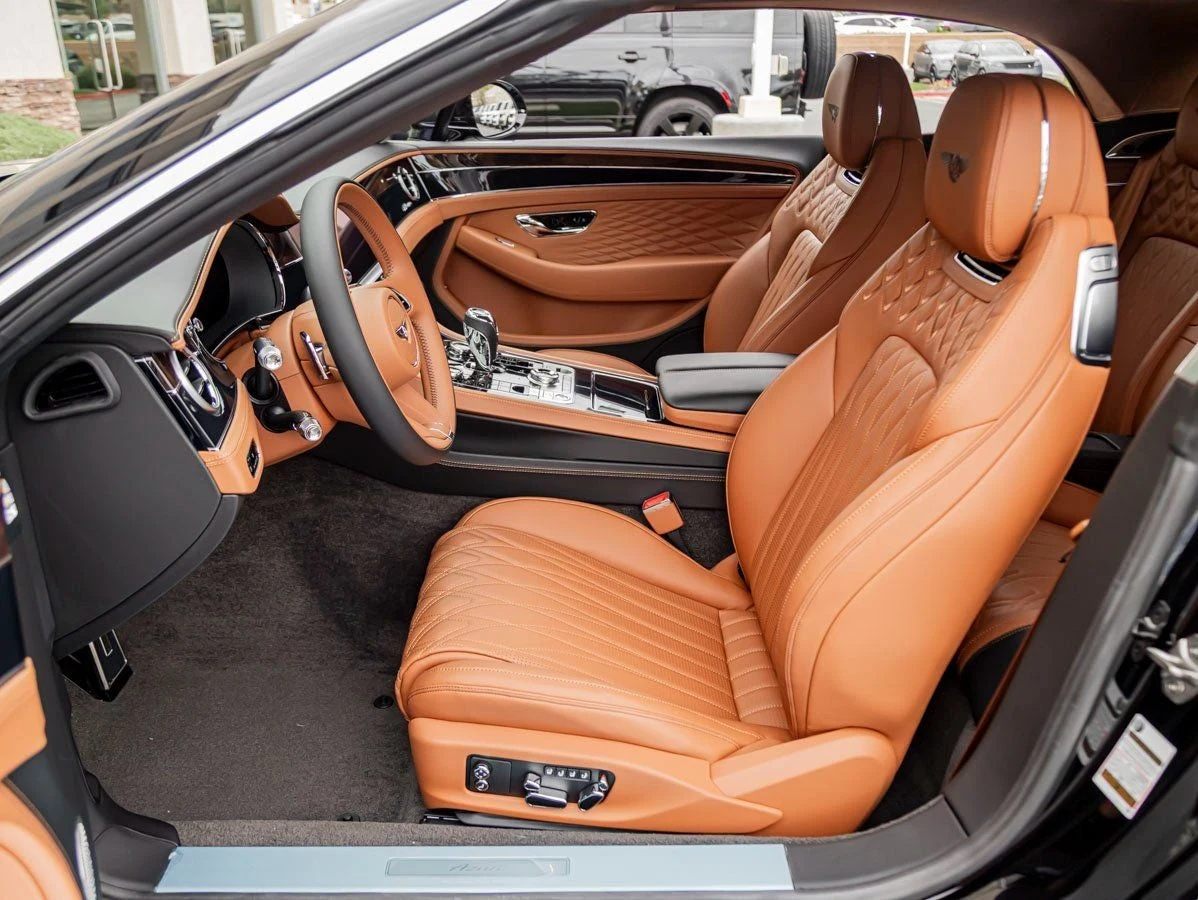 2026 Bentley Continental GTC Azure (4th Generation), 2/20