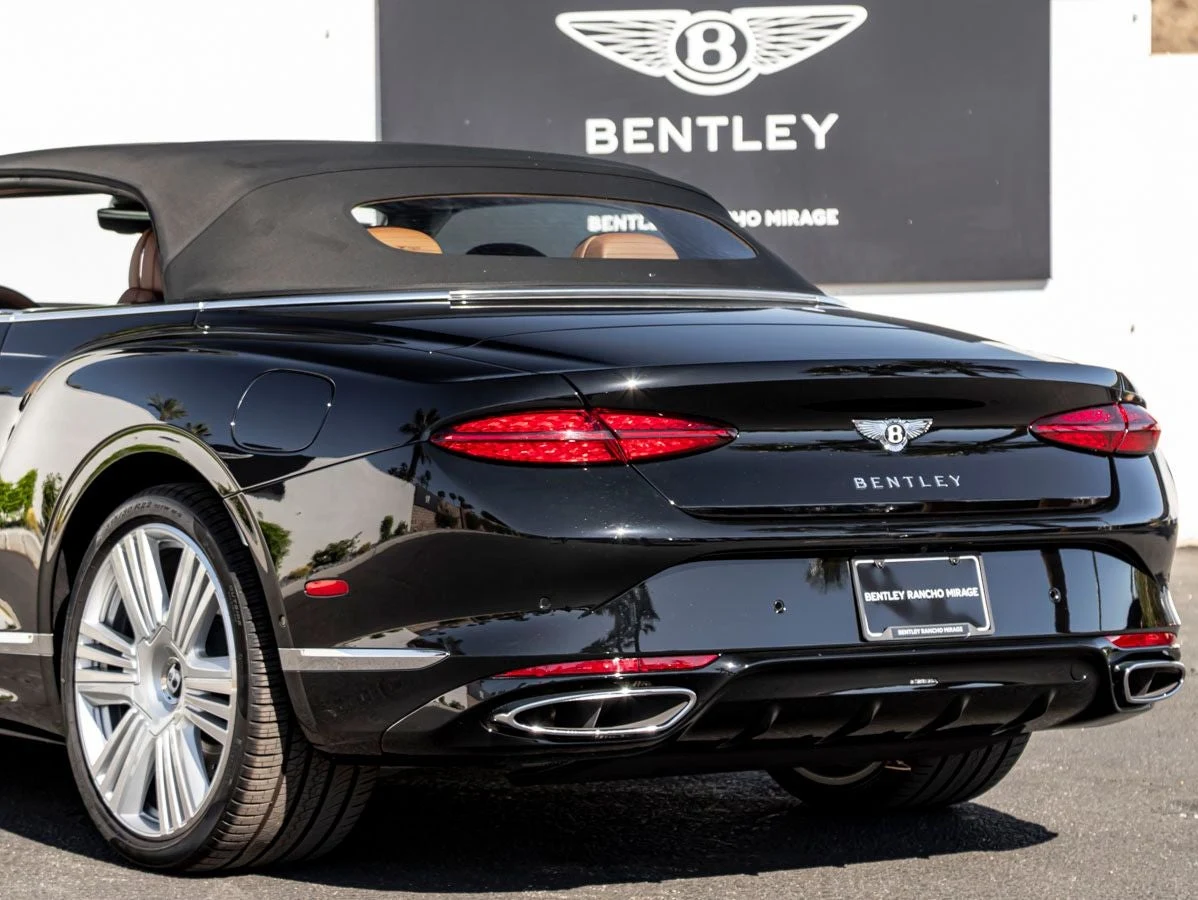 2026 Bentley Continental GTC Azure (4th Generation), 13/20