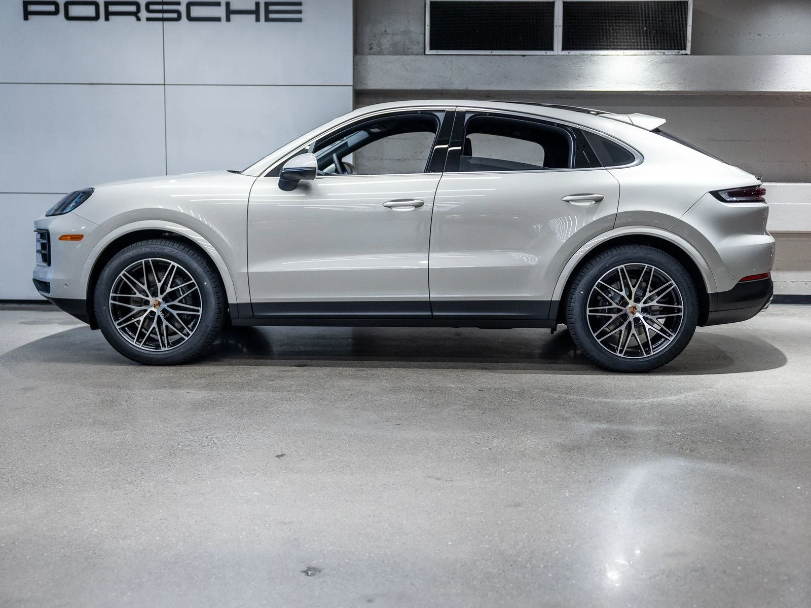 2026 Porsche Cayenne Coupé (3rd Generation), 2/20