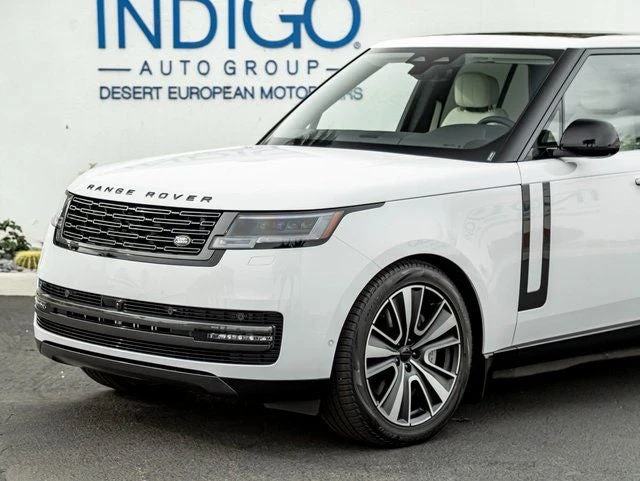 2026 Land Rover Range Rover Plug-In Hybrid SE (L460), 2/20