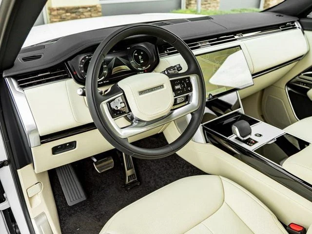 2026 Land Rover Range Rover Plug-In Hybrid SE (L460), 16/20