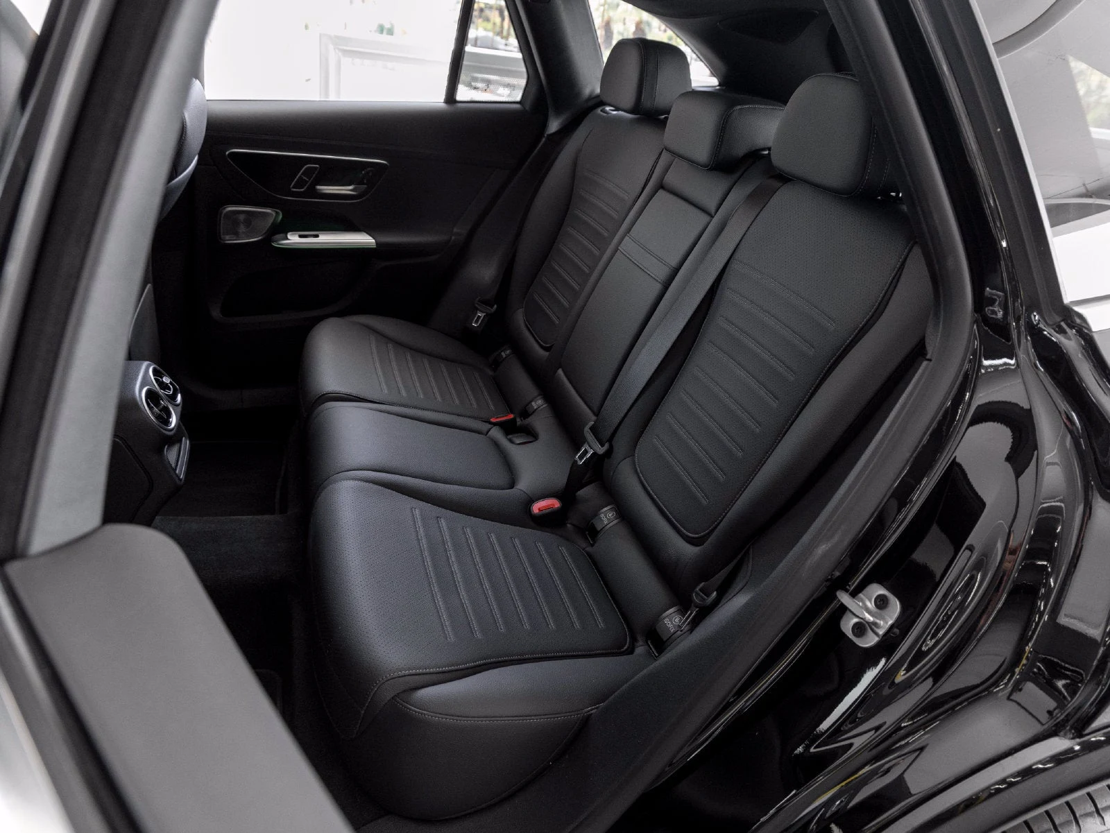 2026 Mercedes-Benz GLC 300 (X254), 20/20