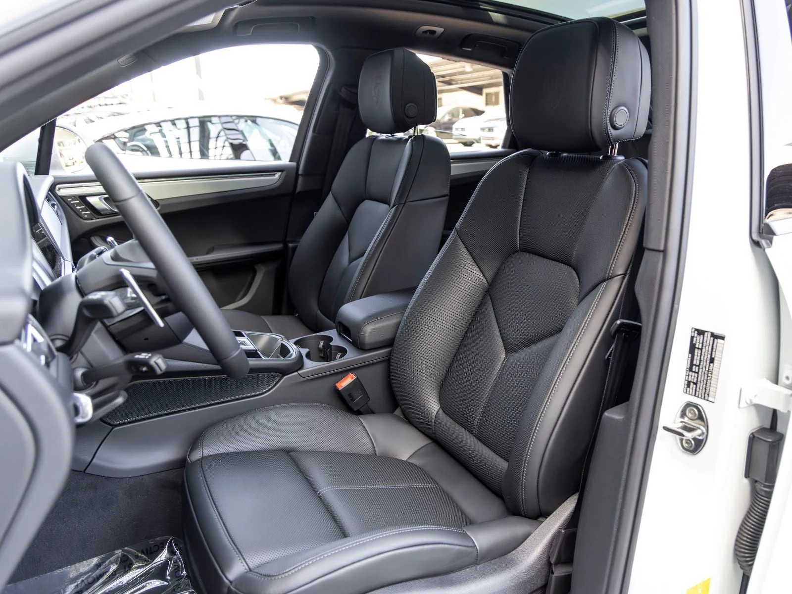 2026 Porsche Macan (95B), 5/20