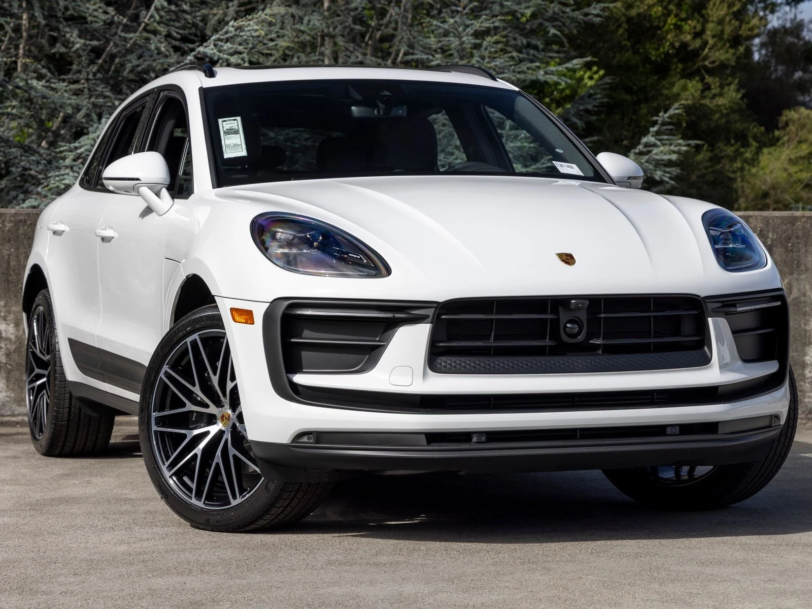2026 Porsche Macan (95B), 6/20