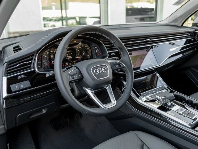 2026 Audi Q7 45 TFSI Premium Plus quattro (4M), 17/20