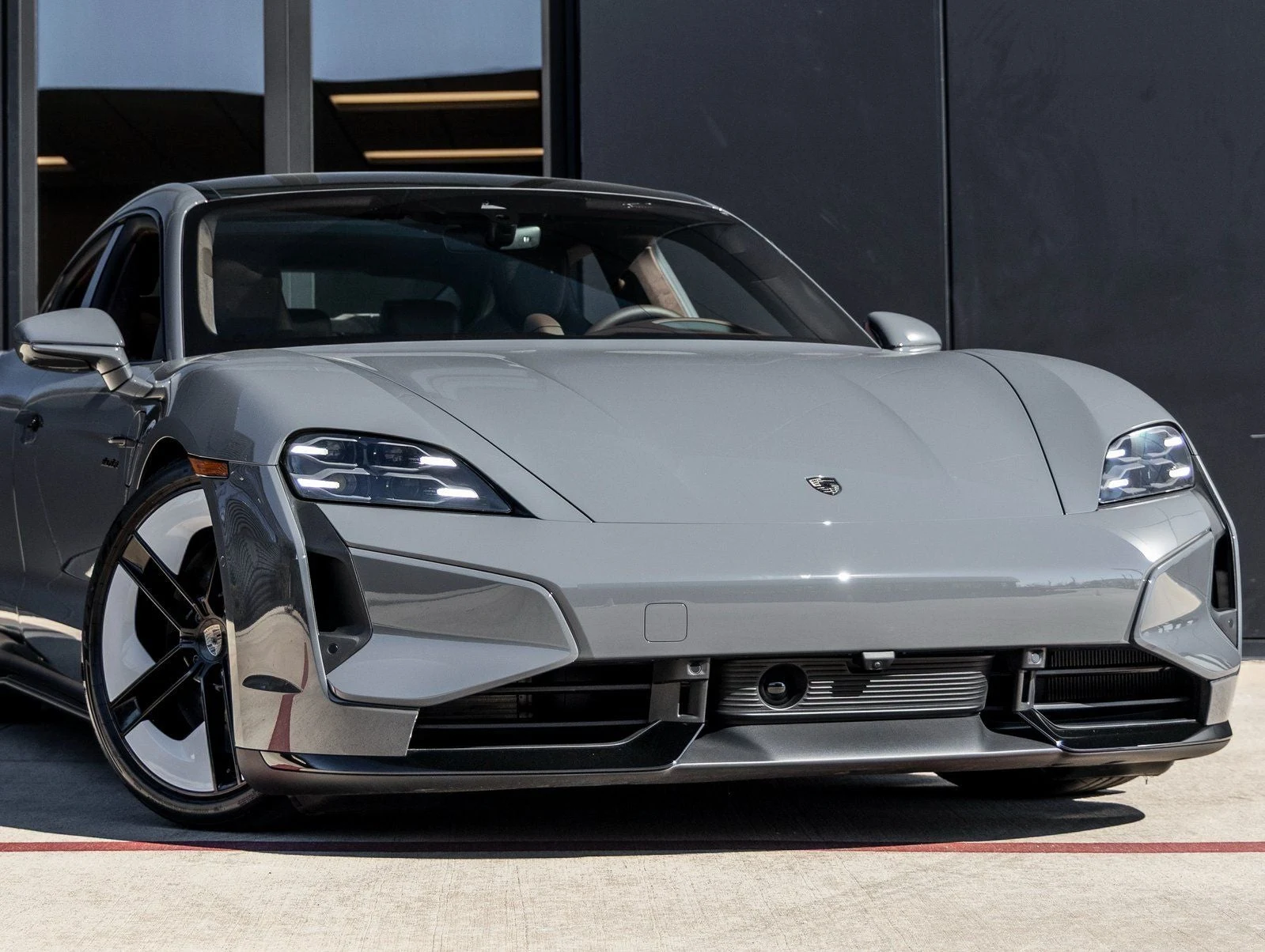 2026 Porsche Taycan Turbo S (2025 Update), 9/20