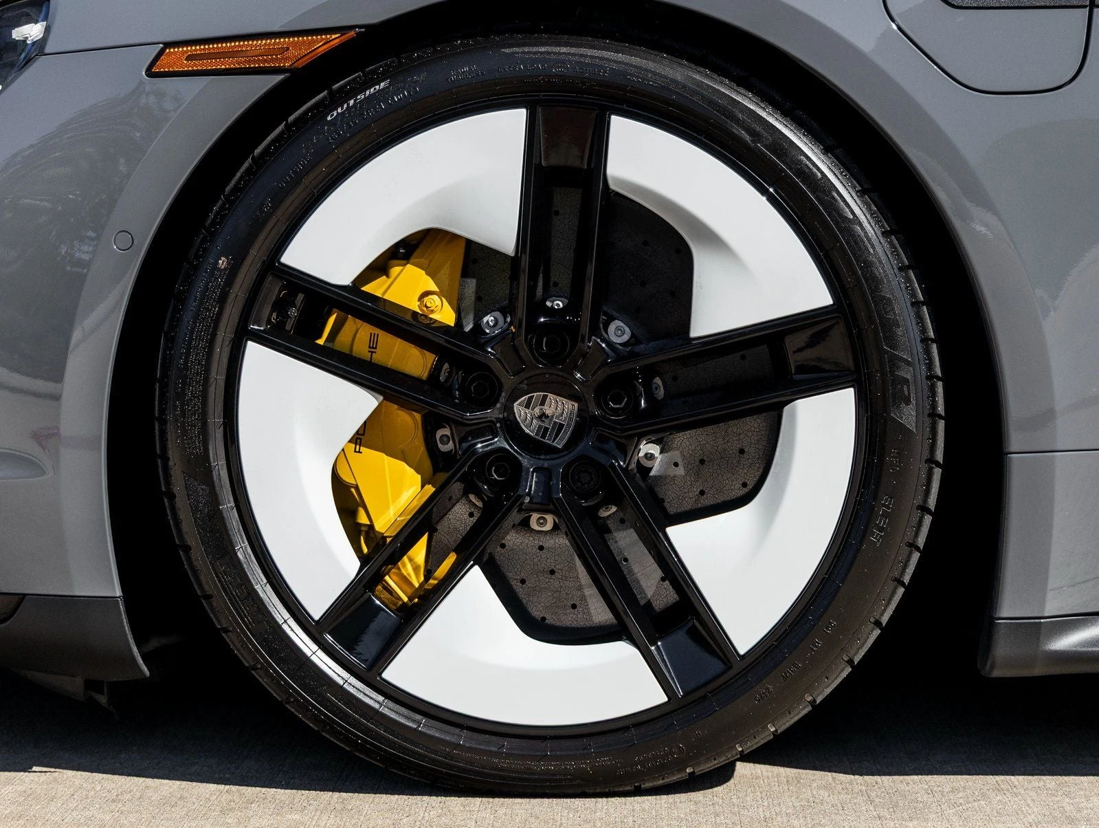 2026 Porsche Taycan Turbo S (2025 Update), 13/20
