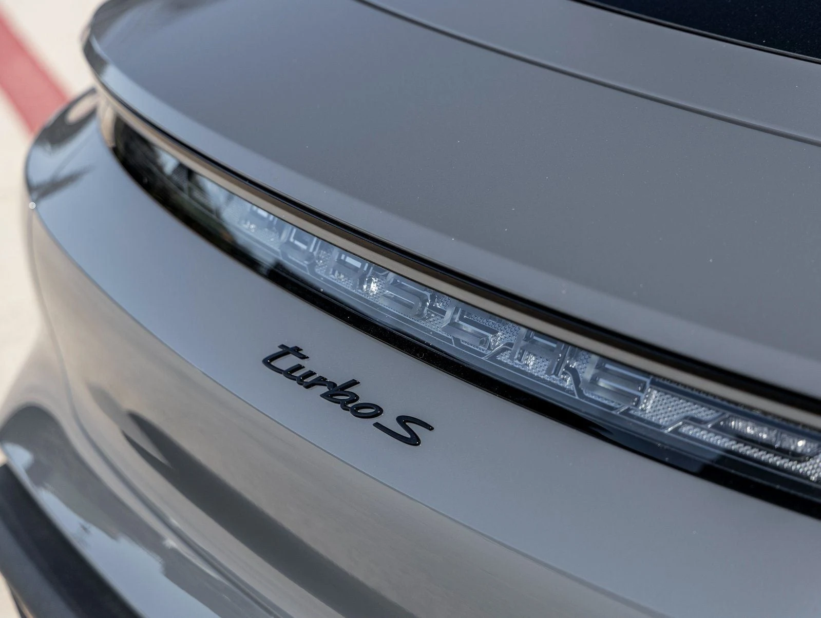 2026 Porsche Taycan Turbo S (2025 Update), 16/20