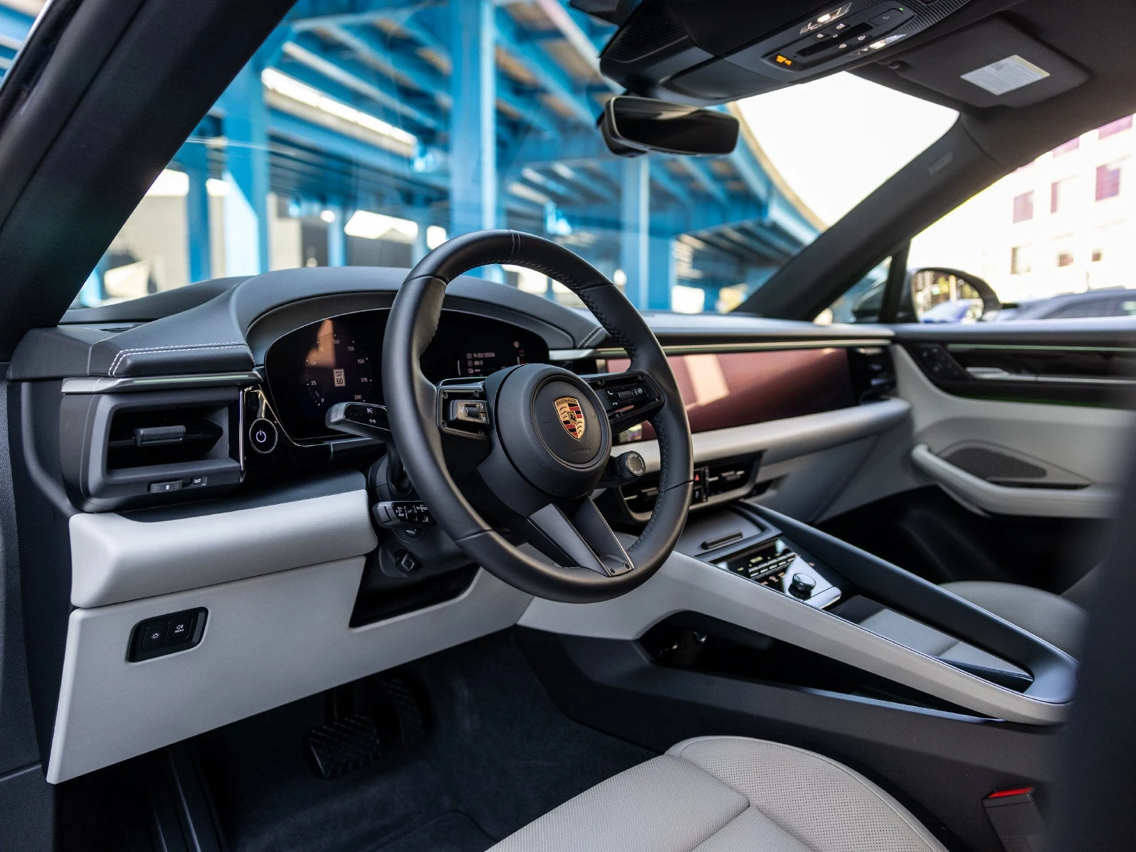 2026 Porsche Macan 4 Electric (XAB), 4/20