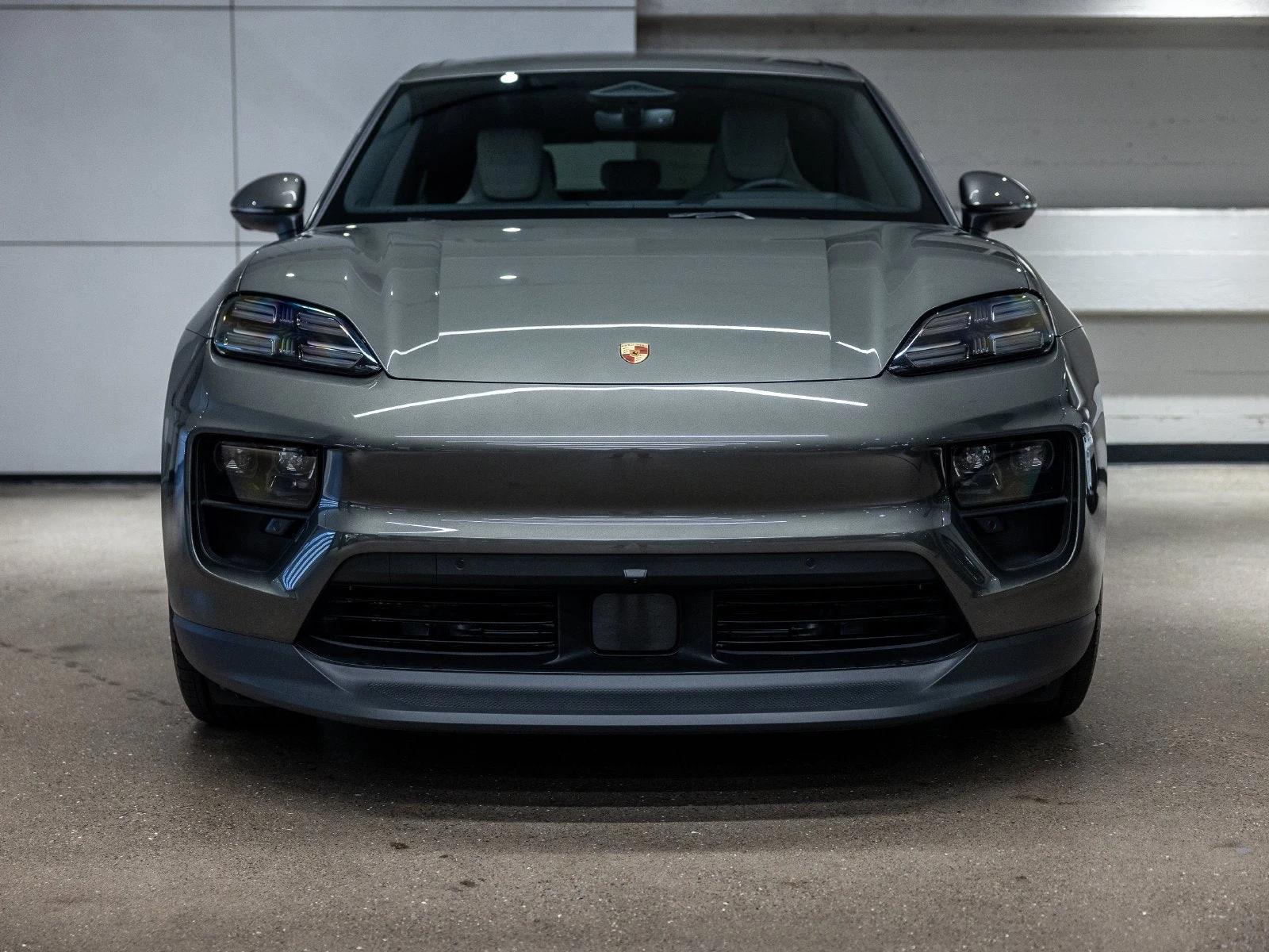 2026 Porsche Macan 4 Electric (XAB), 11/20