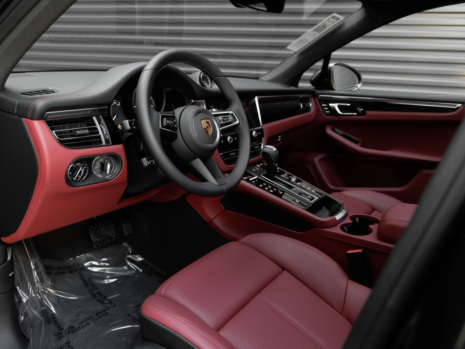 2026 Porsche Macan (95B), 4/20