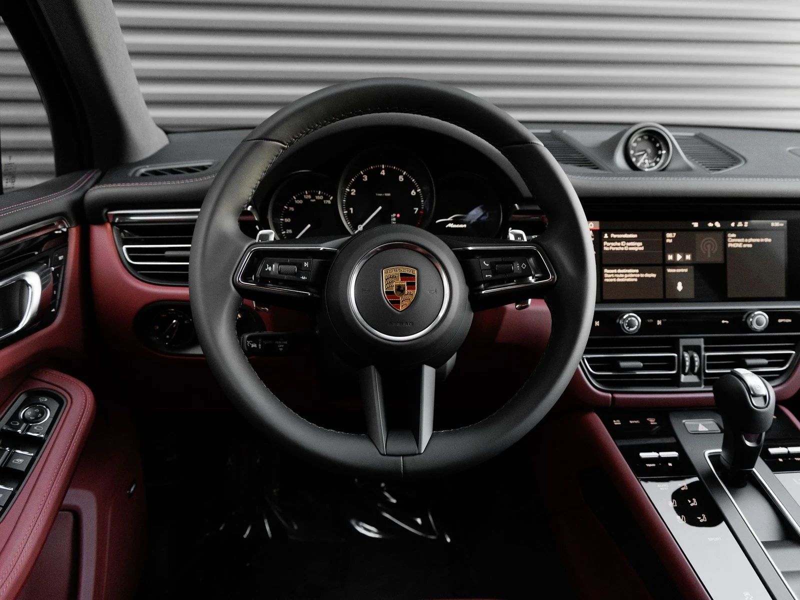 2026 Porsche Macan (95B), 16/20