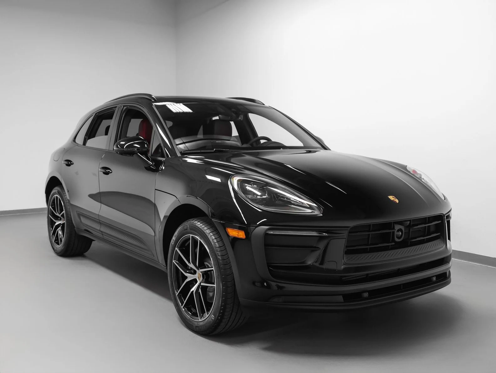 2026 Porsche Macan (95B), 9/20