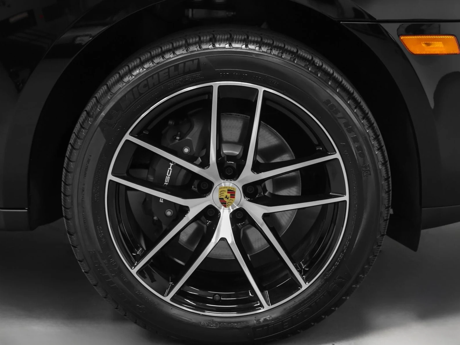 2026 Porsche Macan (95B), 14/20