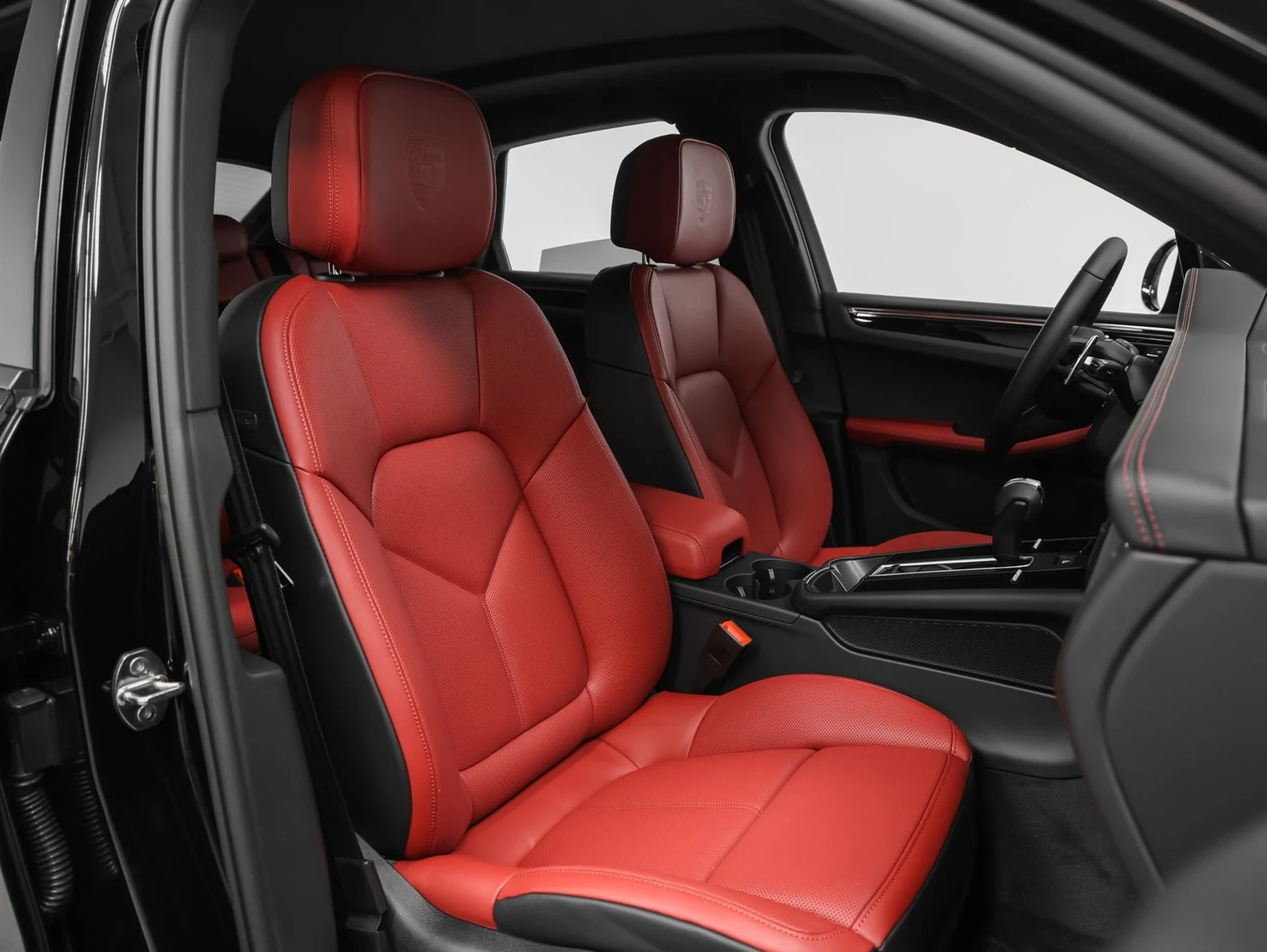 2026 Porsche Macan (95B), 19/20