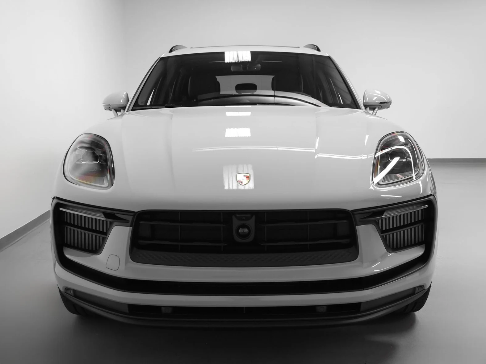 2026 Porsche Macan S (95B), 7/20