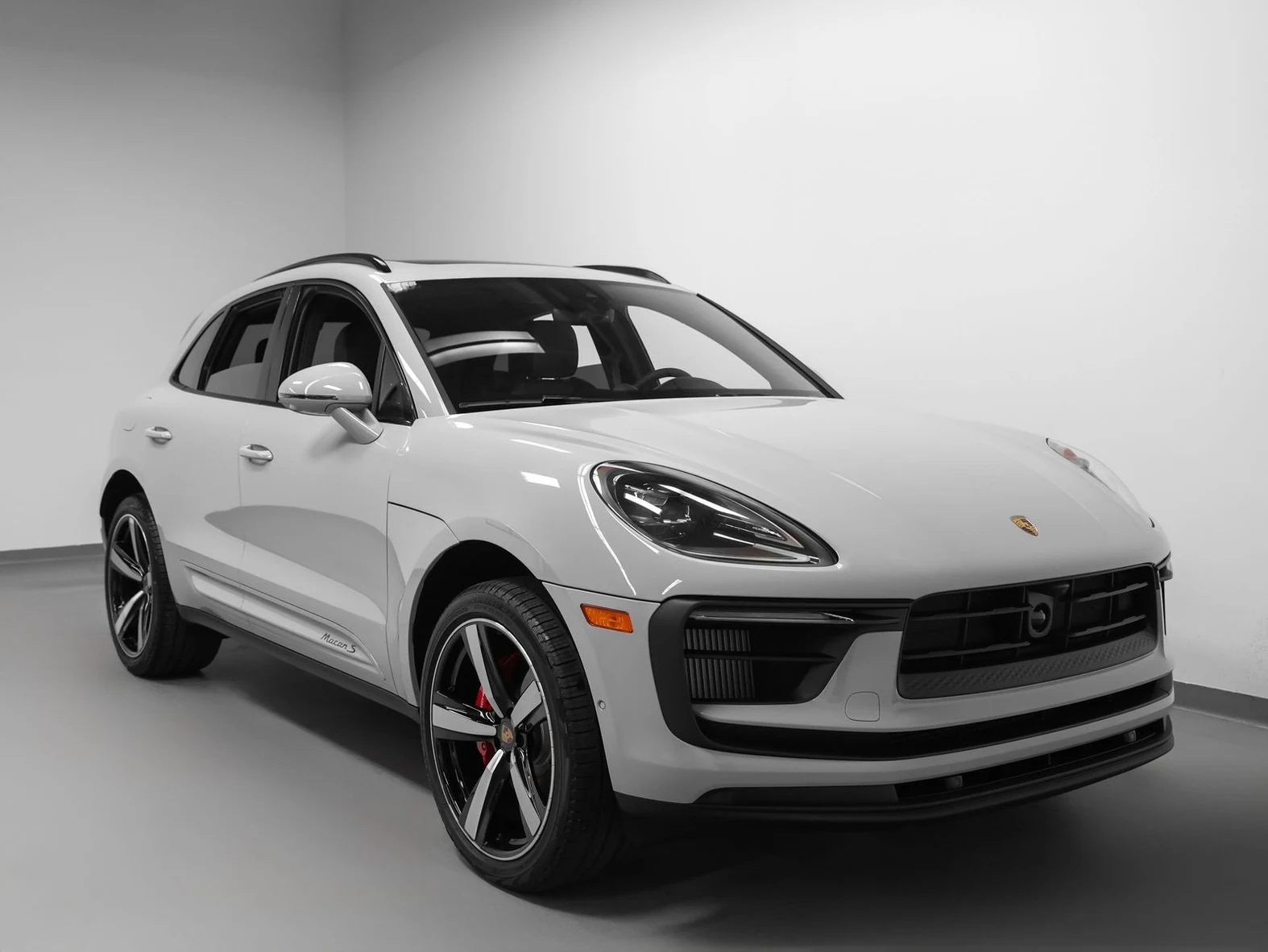 2026 Porsche Macan S (95B), 9/20
