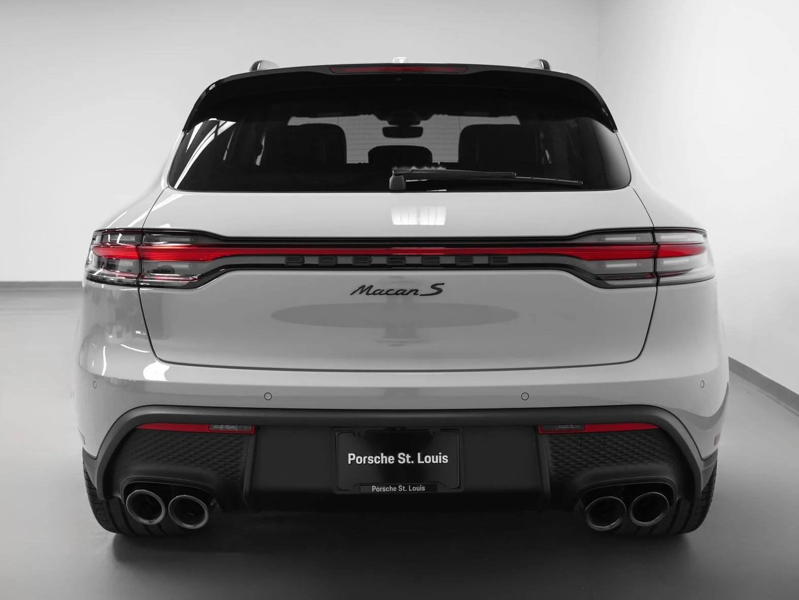 2026 Porsche Macan S (95B), 10/20