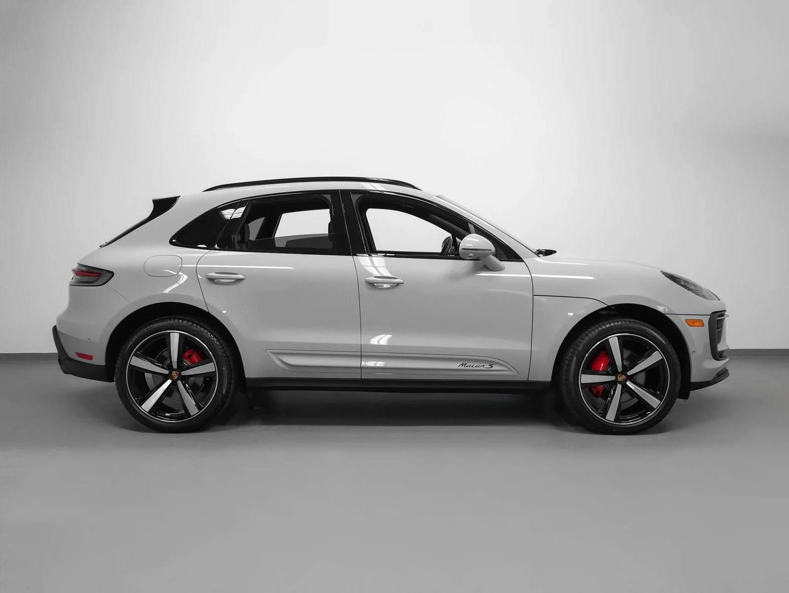 2026 Porsche Macan S (95B), 12/20
