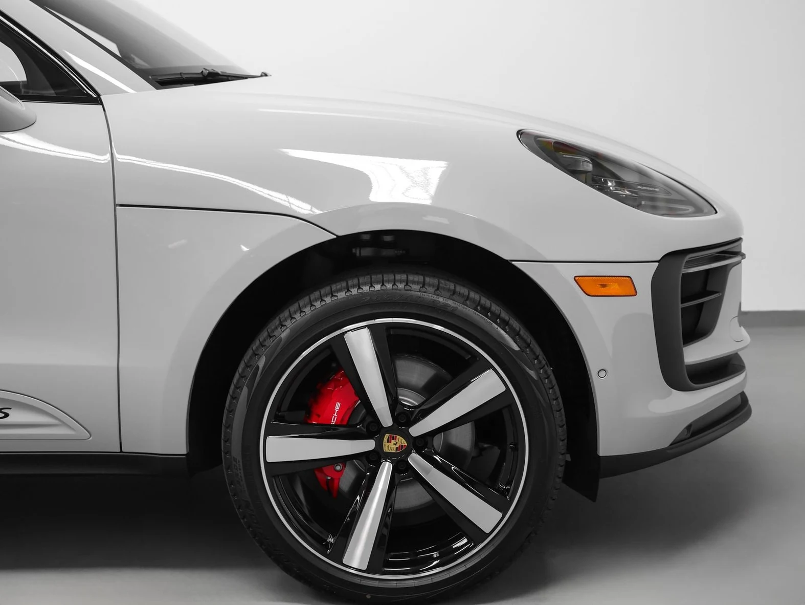 2026 Porsche Macan S (95B), 15/20