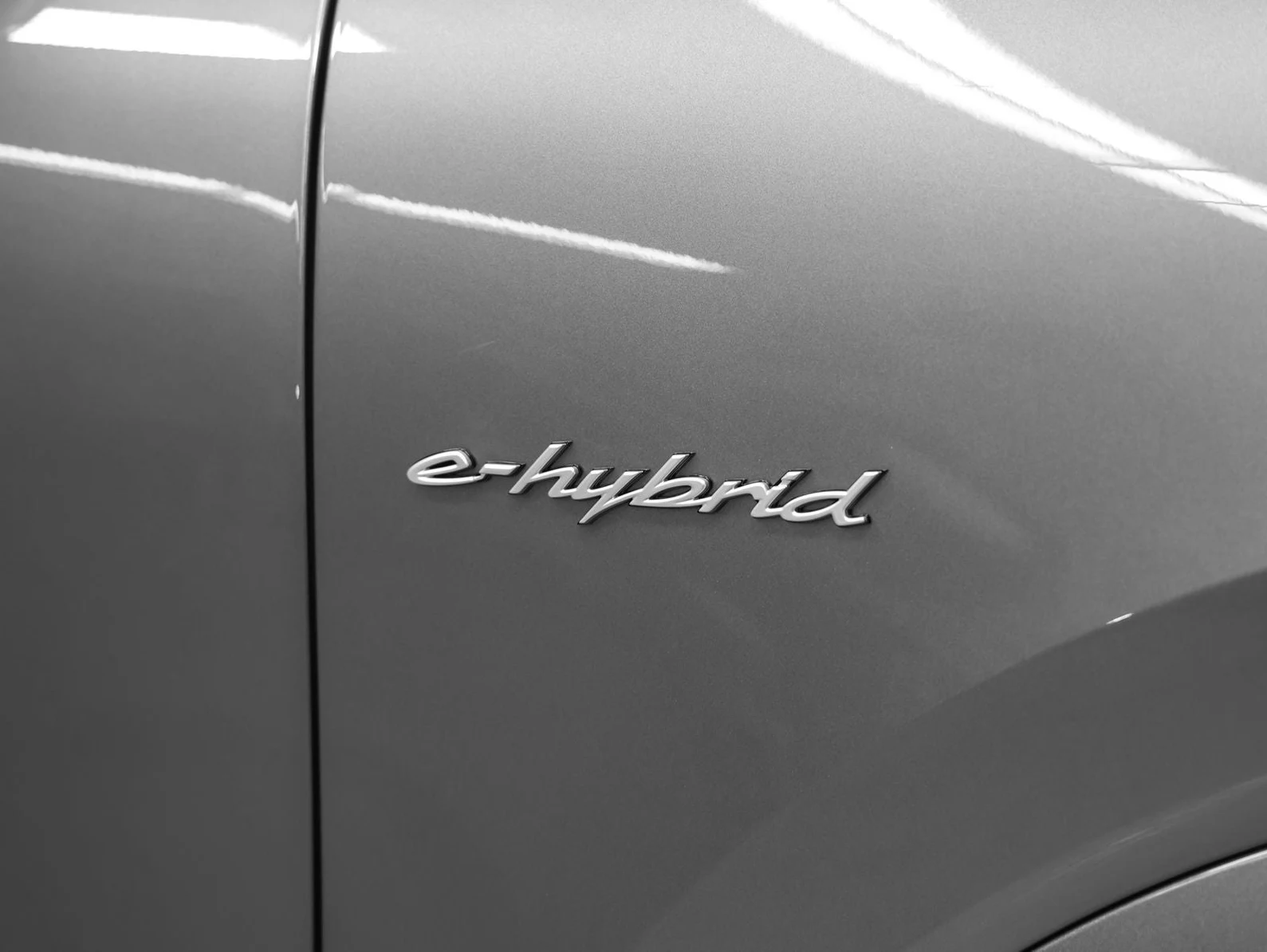 2026 Porsche Cayenne E-Hybrid Coupé (3rd Generation), 13/20