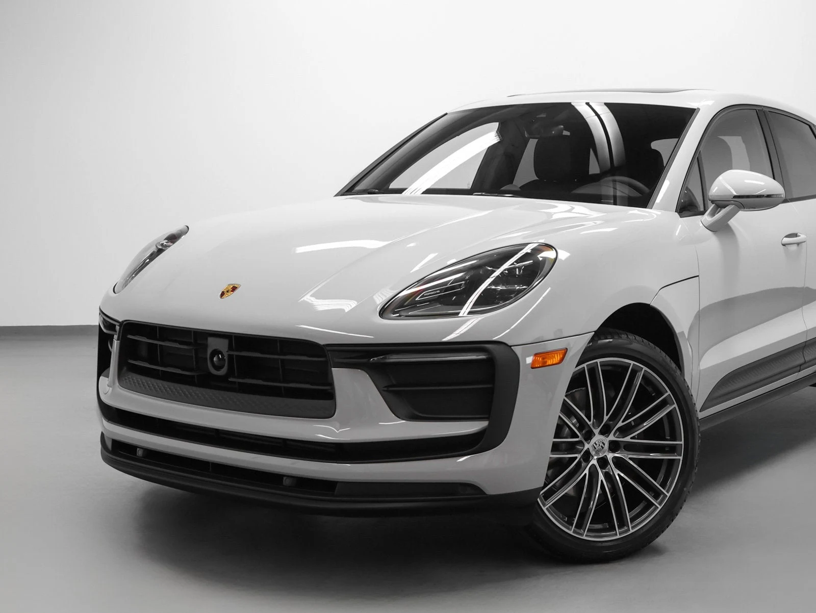 2026 Porsche Macan (95B), 7/20
