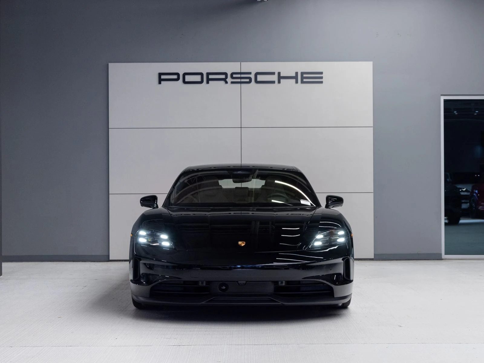 2026 Porsche Taycan 4S (2025 Update), 10/20