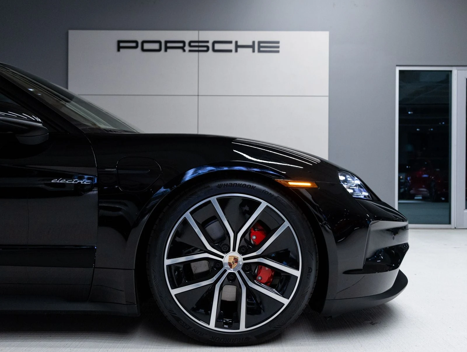 2026 Porsche Taycan 4S (2025 Update), 11/20