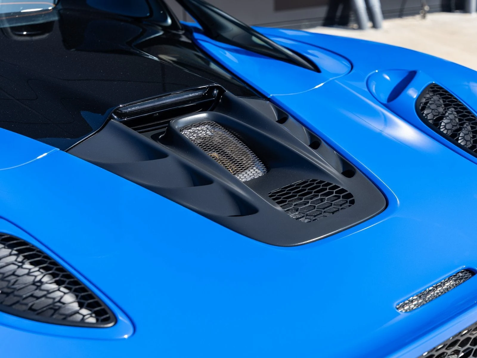 2026 McLaren Artura Spider Vision, 16/20