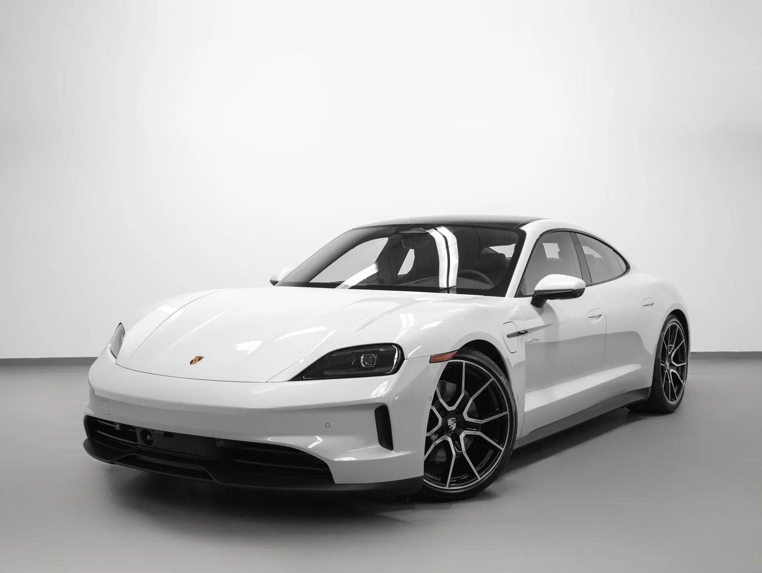 2026 Porsche Taycan 4 Sedan (2025 Update), 6/20
