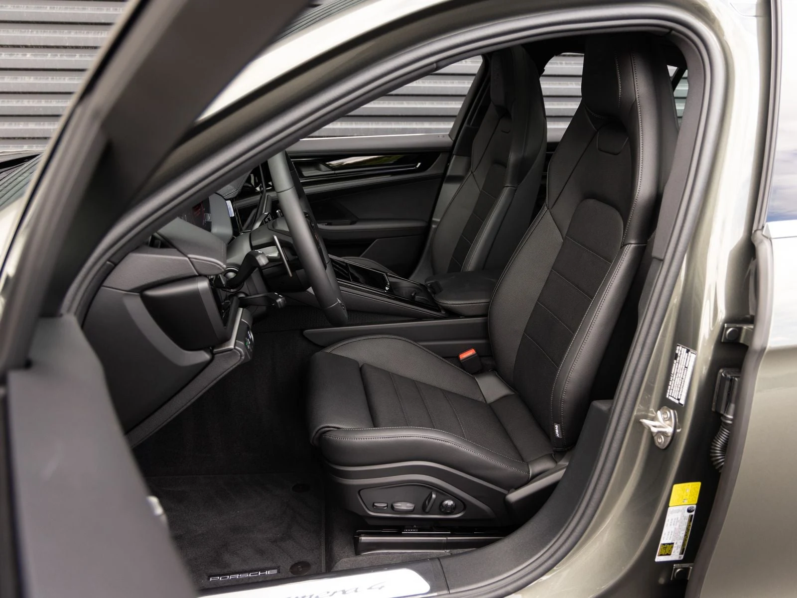 2026 Porsche Panamera 4 (976), 5/20