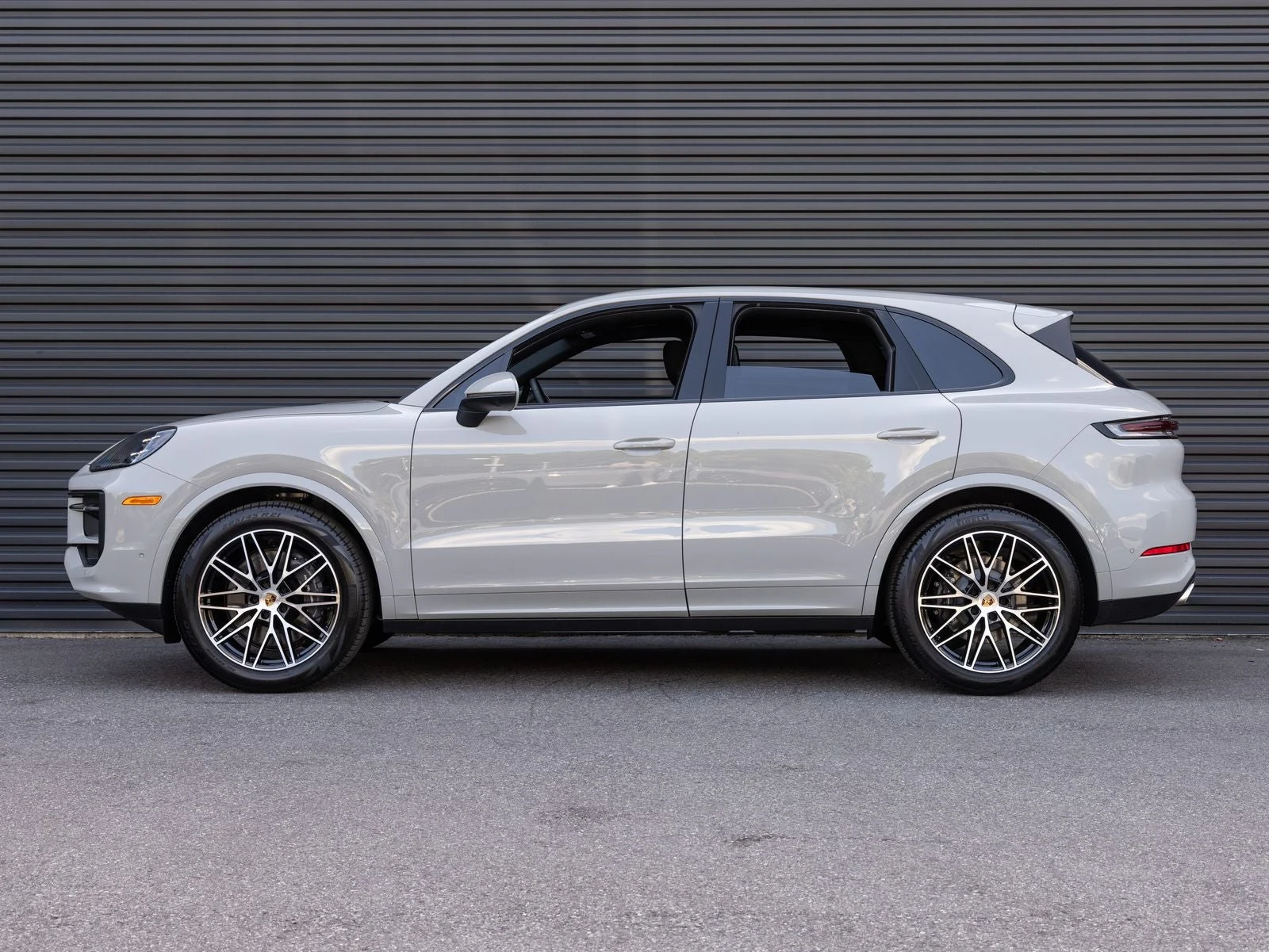 2026 Porsche Cayenne (3rd Generation), 2/20