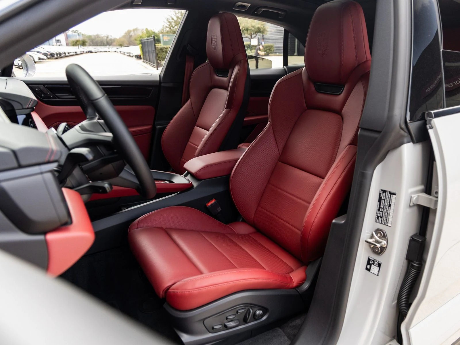 2026 Porsche Macan 4 Electric (XAB), 5/20