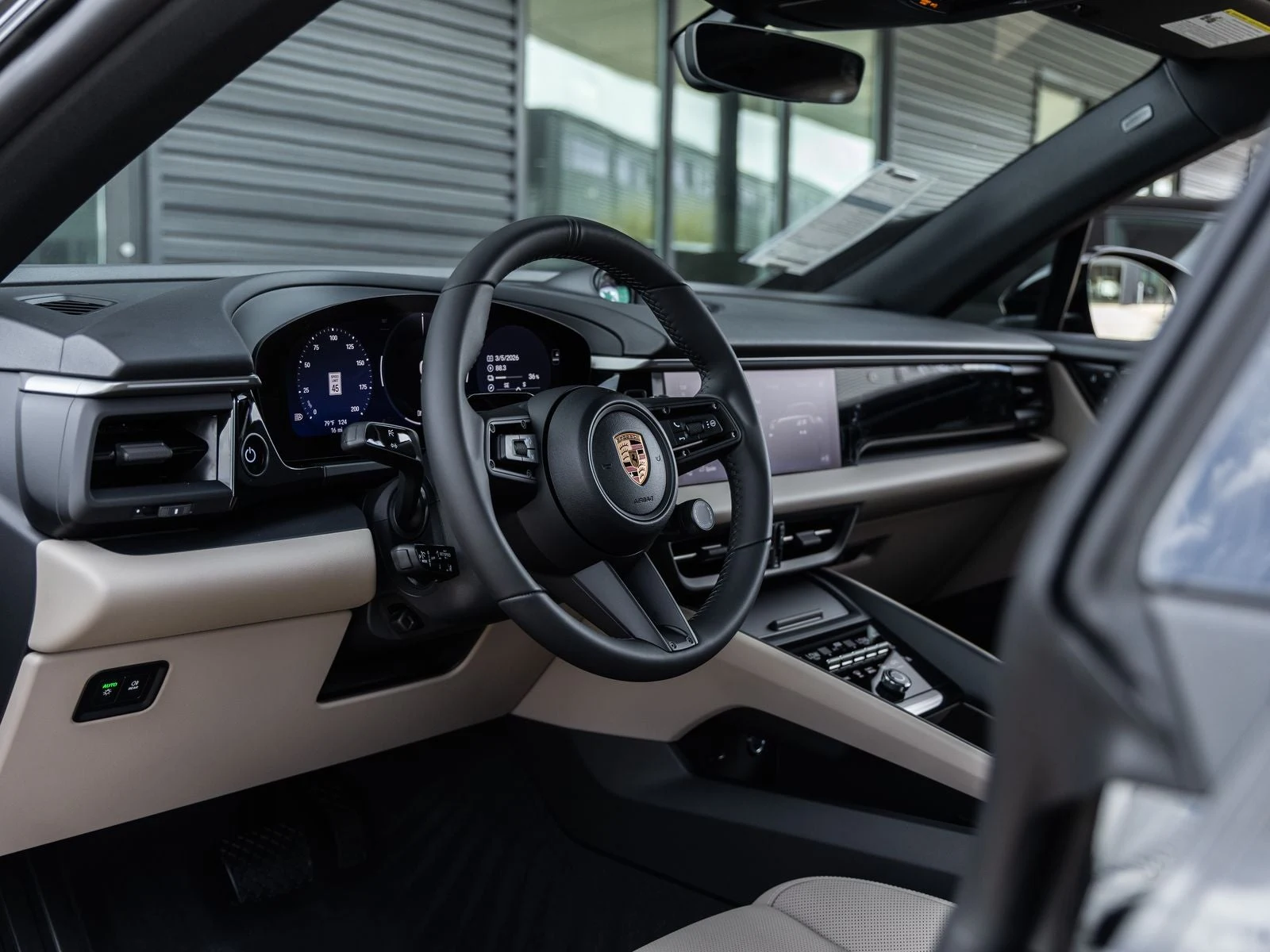 2026 Porsche Macan Electric (XAB), 4/20