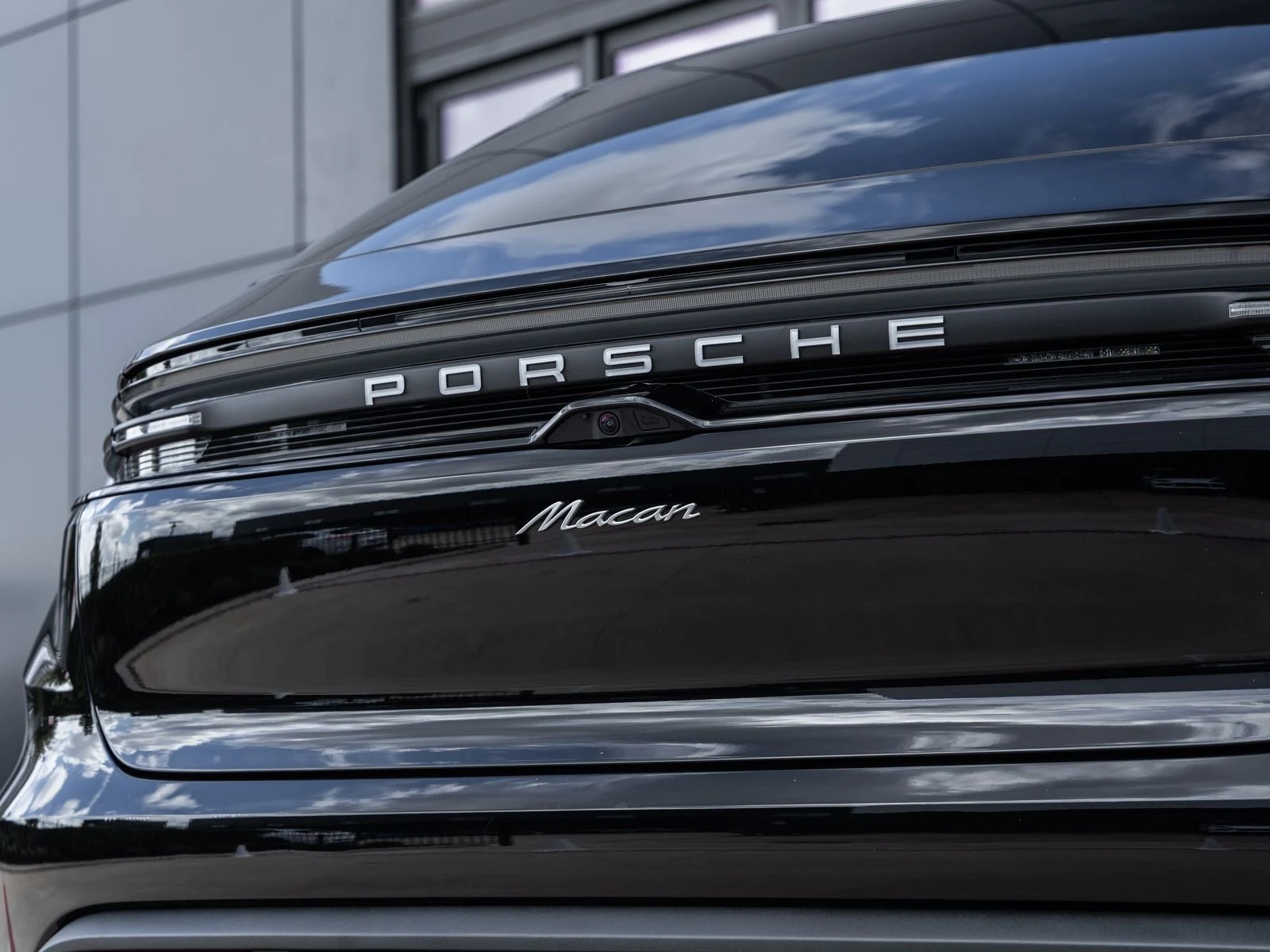 2026 Porsche Macan Electric (XAB), 15/20