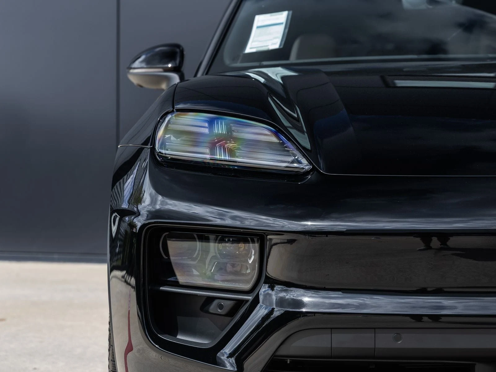 2026 Porsche Macan Electric (XAB), 20/20