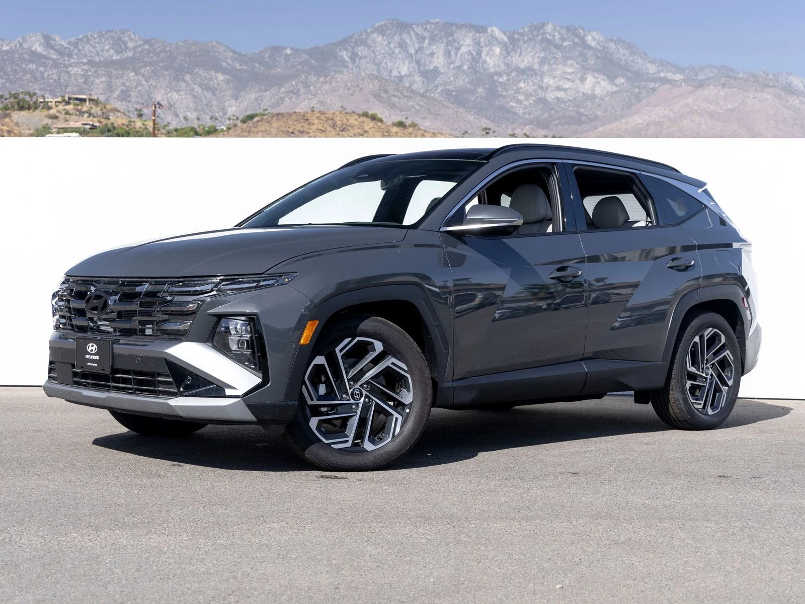 Hyundai Tucson Limited (2025 Update) · Ecotronic Gray · Indigo Auto Group