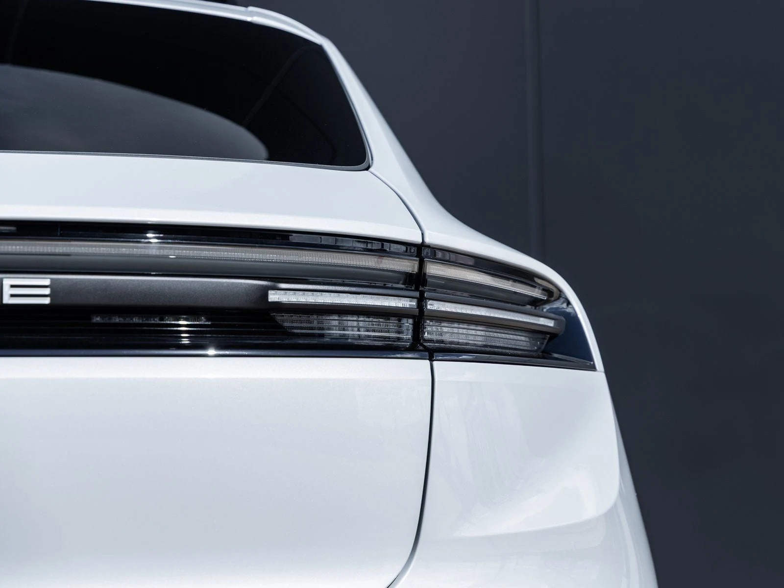 2026 Porsche Macan 4 Electric (XAB), 14/20