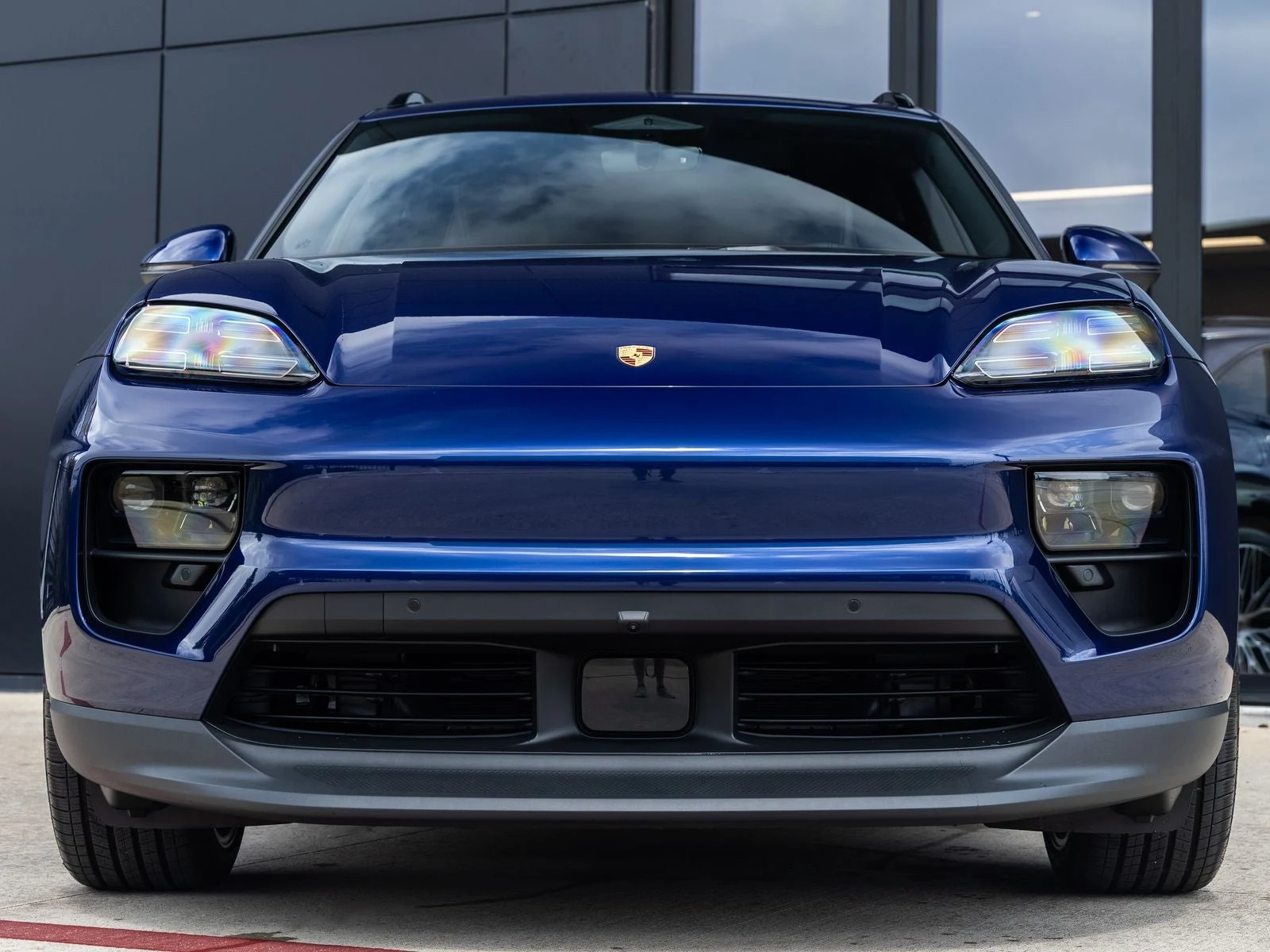 2026 Porsche Macan 4 Electric (XAB), 8/20