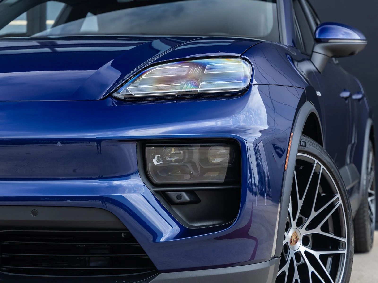 2026 Porsche Macan 4 Electric (XAB), 17/20
