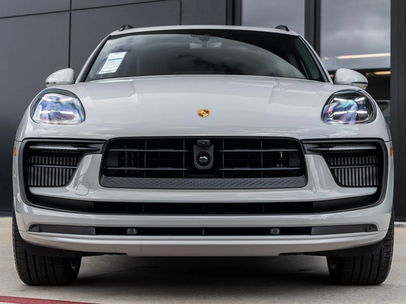 2026 Porsche Macan S (95B), 8/20