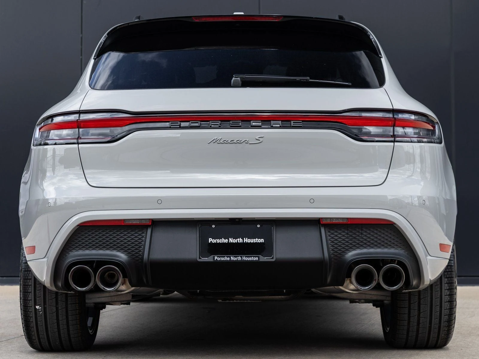2026 Porsche Macan S (95B), 10/20