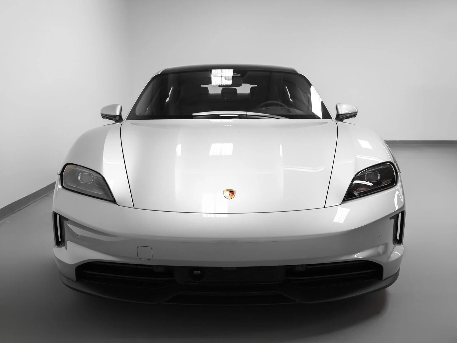 2026 Porsche Taycan Sedan (2025 Update), 7/20