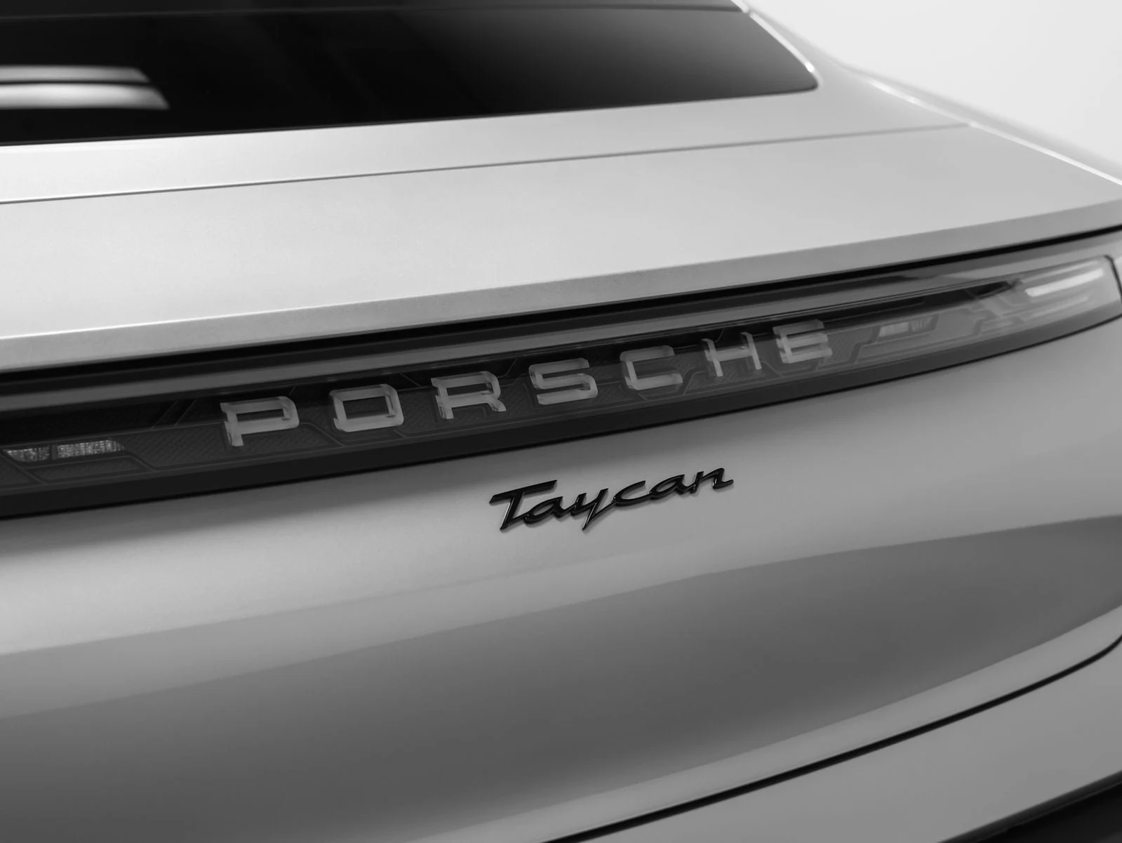 2026 Porsche Taycan Sedan (2025 Update), 19/20