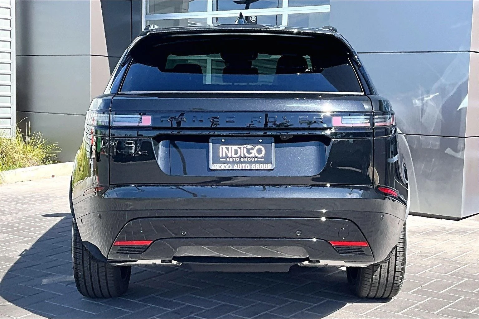 2026 Land Rover Range Rover Velar Dynamic SE (L560), 4/14